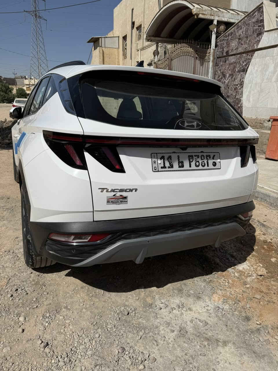 السلام عليكم
توسان ٢٠٢٤ خليجي كفالة عامة 
ماشية ١٢ الف حقيقي 
رقم بغداد الدولي تحويل مباشر 
مواصفاتها موضحة بالصور 
السعر ٢١٥ ورقة وبيها مجال 
للاتصال : ***********
