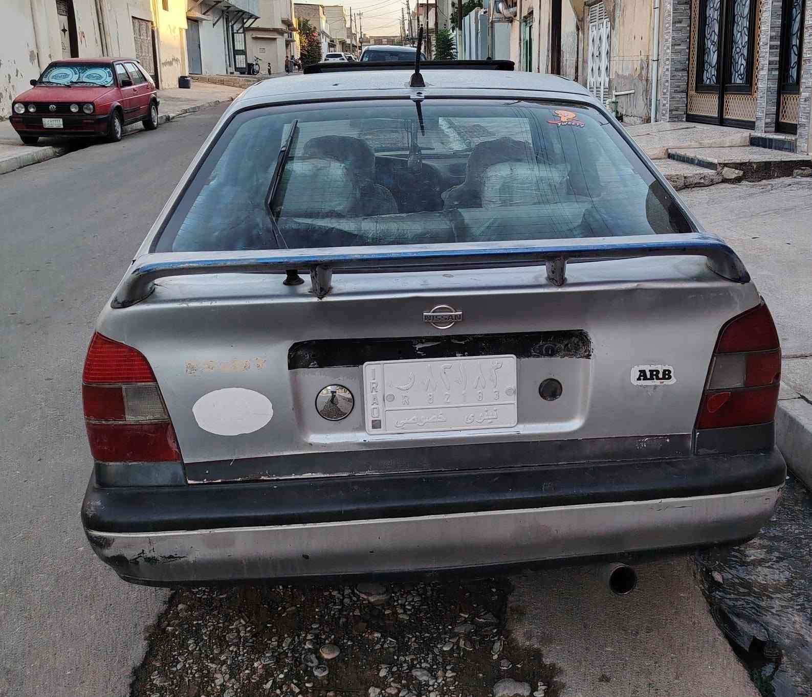 نيسان بريميرا للبيع
حجم 2000
محرك كير شرط
رقم نينوى تحويل فقط
كابون ورقي
السعر 31 وبيها مجال 
***********
***********
