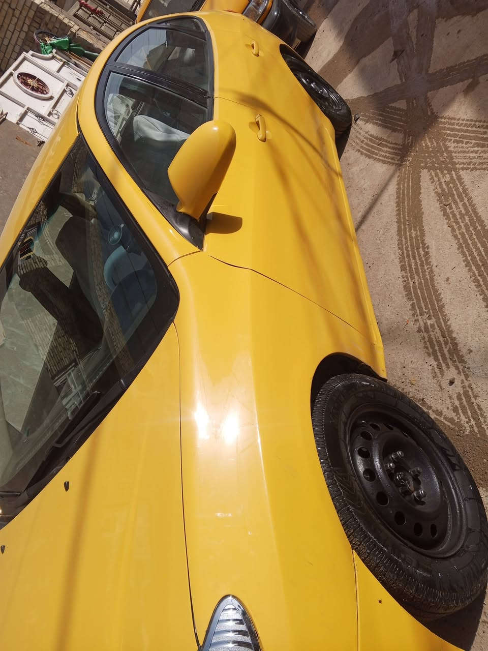 سلام عليكم النتره كير مكينه تخم تاير بيهه ضربه جاملغ امامي موديل 2010    السعر 80 وبيهه مجال ***********
