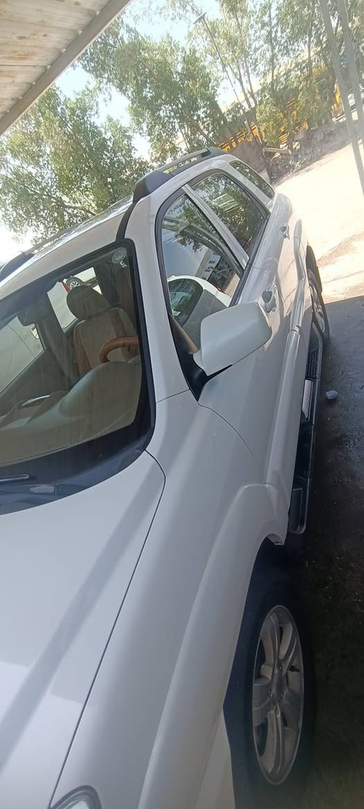 السلام عليكم 
سبورتج 2010 
سياره كفاله عامه خليجيه 
محرك 2000 دوش 
السياره ما ناقصها كل شيء 
رقم اربيل الجديد 

عنوان السياره بابل الهاشميه
***********
