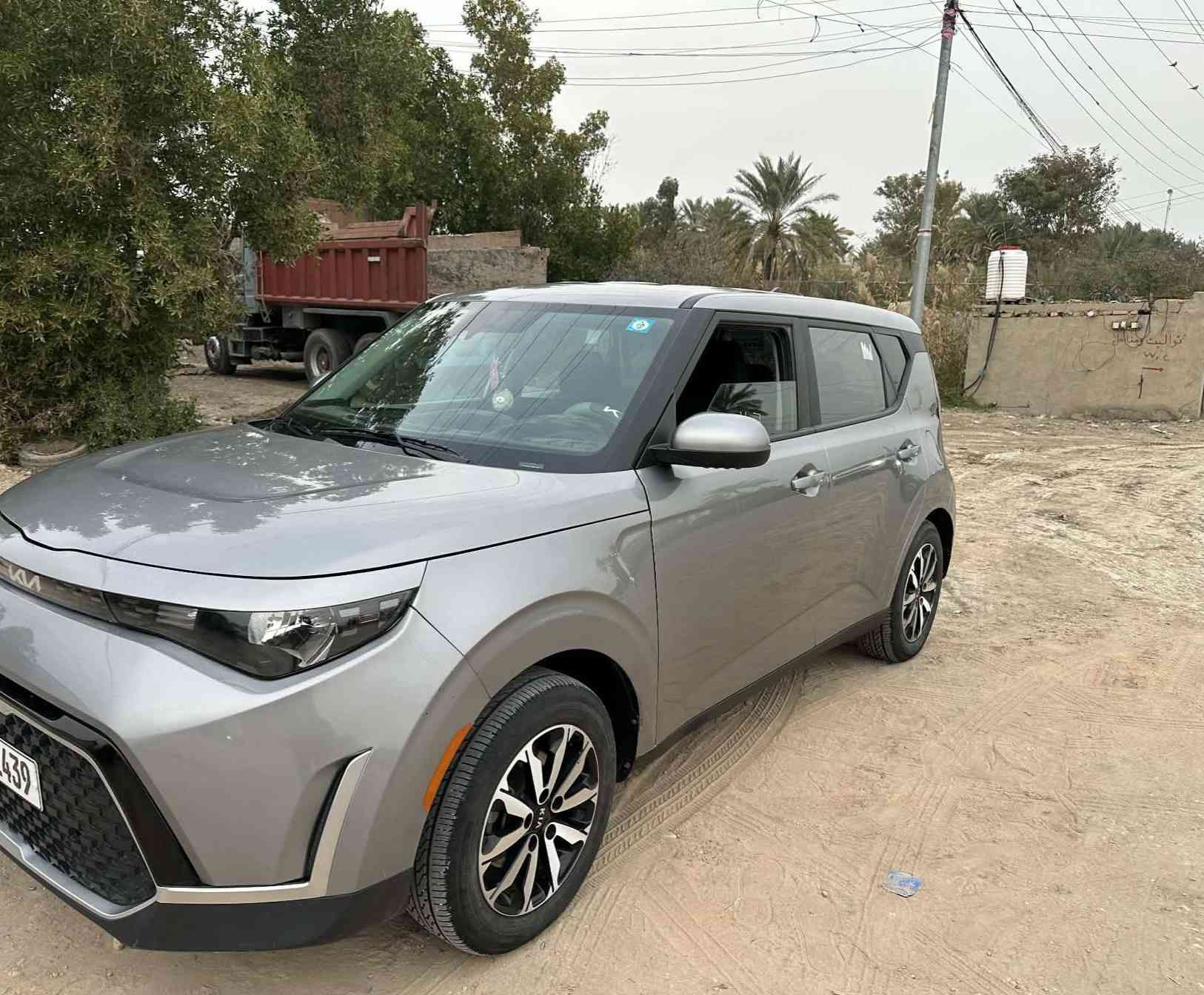 كيا صور موديل 24
وارد أمريكي 
حادث جاملغ أمامي بدون دواخل 
مكينة 2000
فول مواصفات عدا الفتحة و البصمة 

ماشية 50 الف // رقم بابل  
***********
