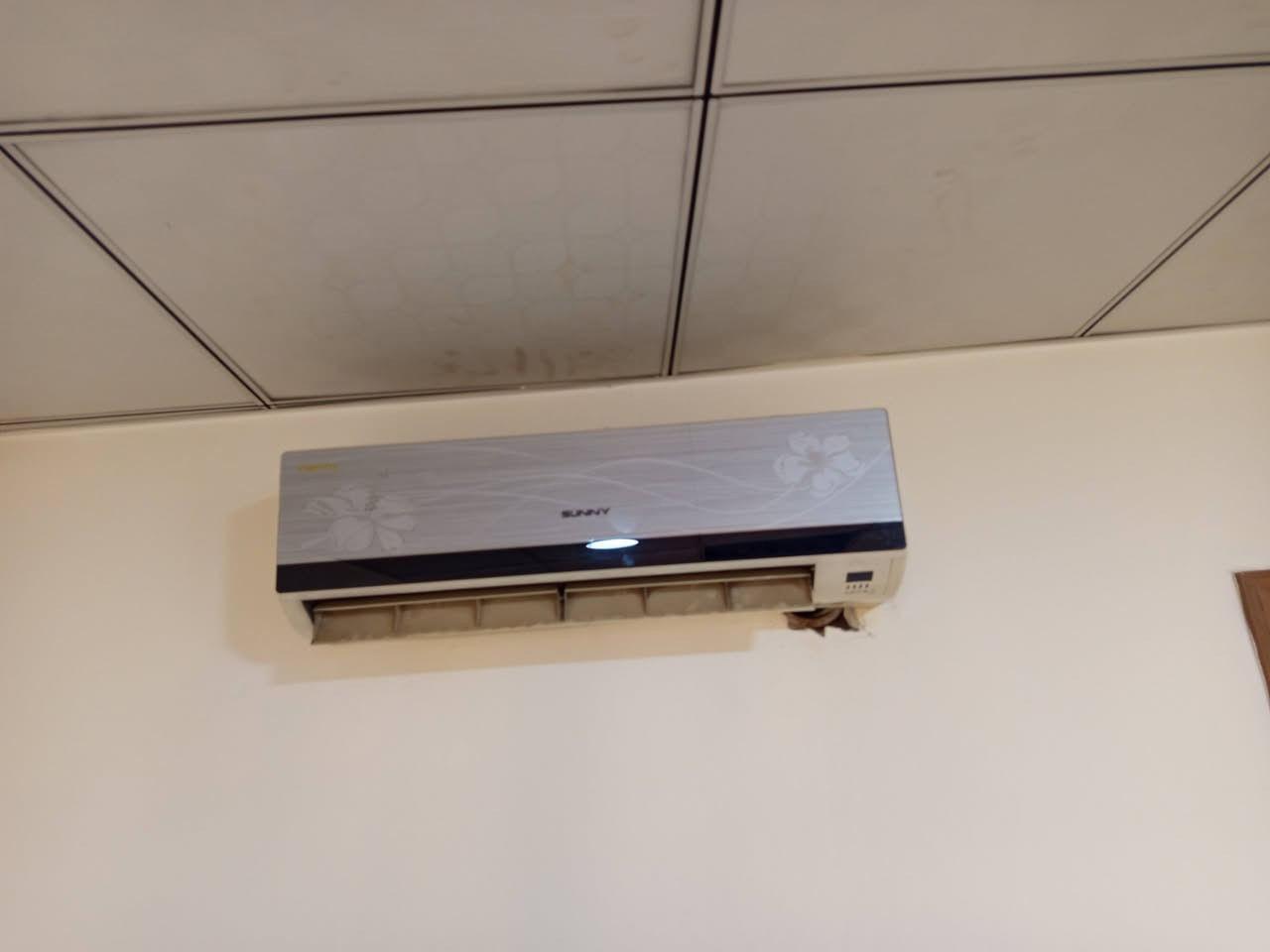 للبيع كاونتر ثلاجه طباخ  سبلت طاوله شاشه غرفه نوم نفر
اربيل يم شارع ٦٠


**إذا كنت صاحب هذا الإعلان وتريد حذفه لأي سبب، رجاءا أرسل رسالة إلى الدعم الفني**