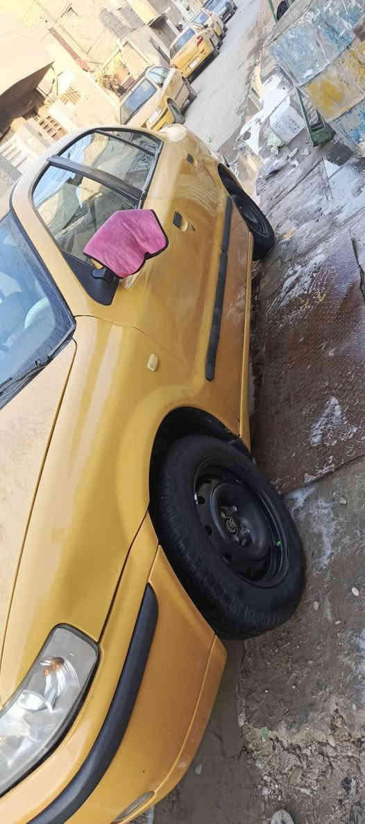 سلام عليكم سمند للبيع موديل 11كير مكينه مكفولات بيه ضربه بل باب الي عكس السايق موضحه بل صور تدفه تبريد ثلج صدر نص عمر تخم تاير جديد رقم نكليزي ميسان تحويل مباشر مكاني  بغداد البياع او هاذ رقمي السعر 35او بيه مجال ***********
