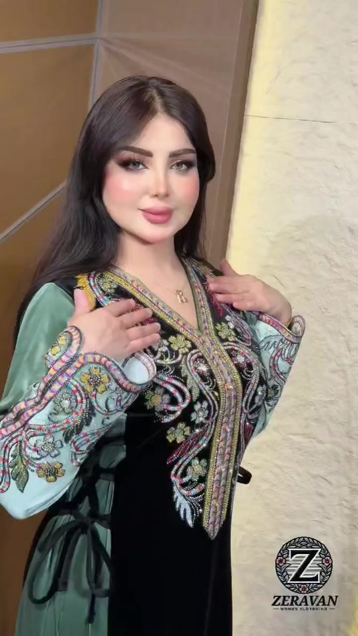 مخاوير شتائية
الخامه مخمل الخامة درجة الأولى شرط الفحص بوجود المندوب ومتوفر جميع قياسات للحجز بلخاص وبلواتساب ***********
القياسات L Xl XXL XXXL
متوفر توصيل جميع محافظات
