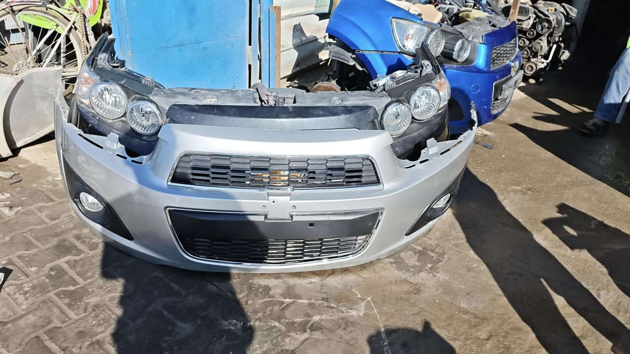 السلام عليكم ورحمه الله وبركاته توفرت غراض سونك كروز كلشي يخص السونك موجود حداديه تنكجيه تراكس سبارك نشرف بالجميع العنوان بابل الحله حي الصناعي مقابل كراج البلديه محل علاء السلطاني للاتصال ***********/ ***********
