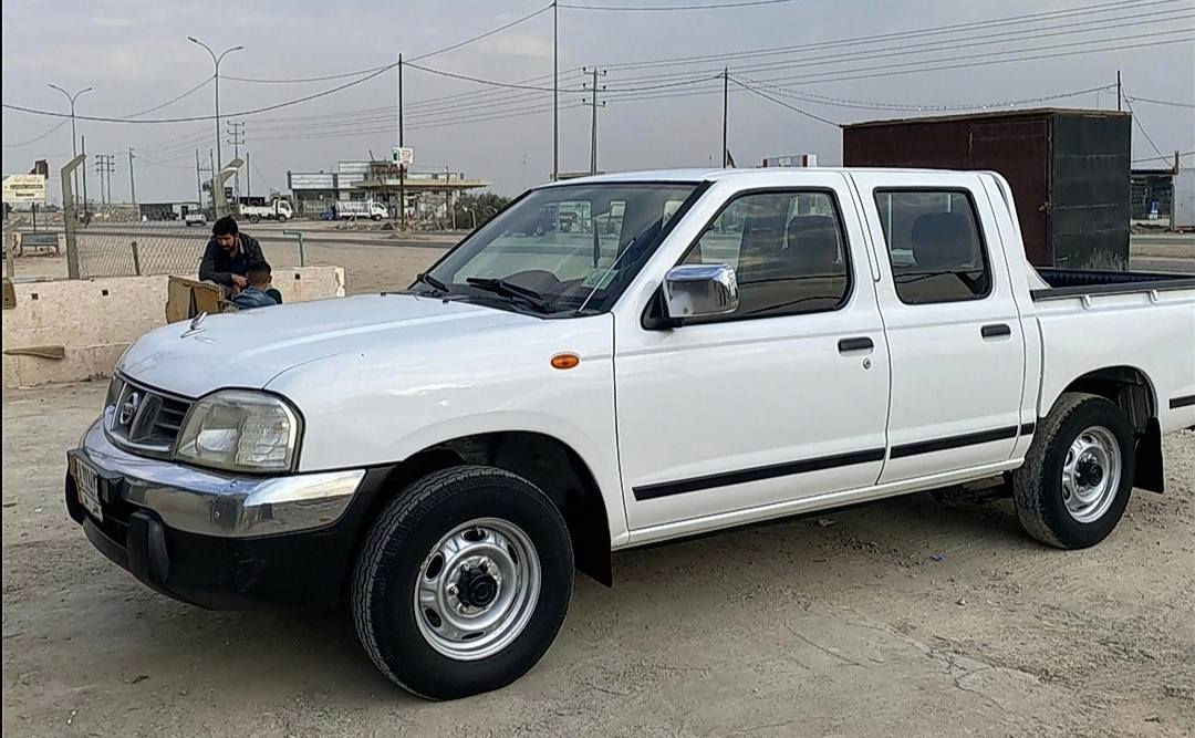 سلام عليكم بيكم نيسان موديل 2014 رقم واسط بسمي مداور ثاني يوم سياره كفالة عامة من الضربه والتبديل والصبغ السعر 115 وبيها مجال بيع مستعجل ***********.     ***********
