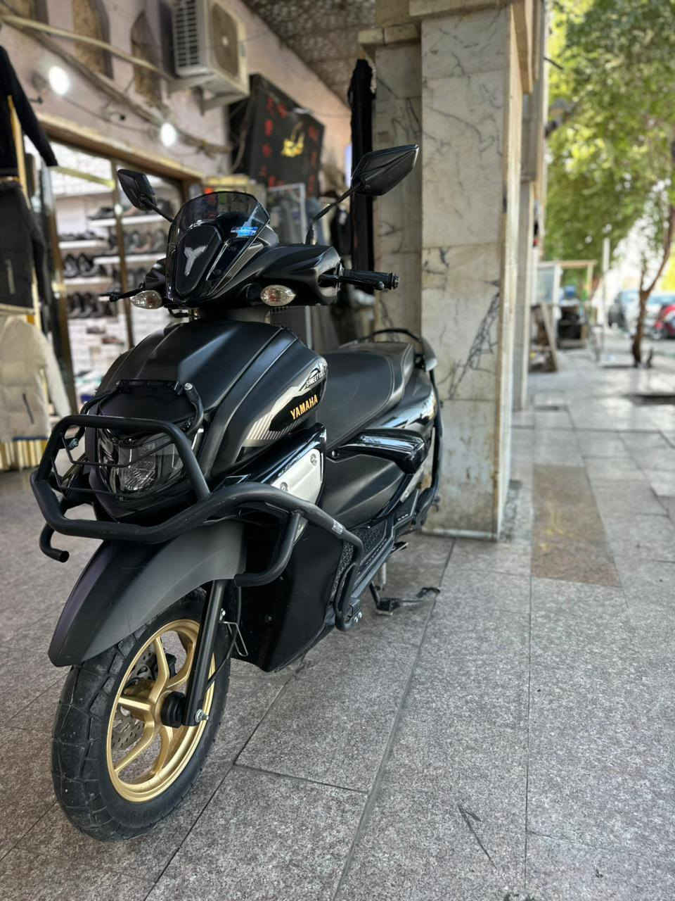 للبيع Zr موديل 23 اوراق جنوبي اصولية من كلشي سعر مليونين و 400
***********
