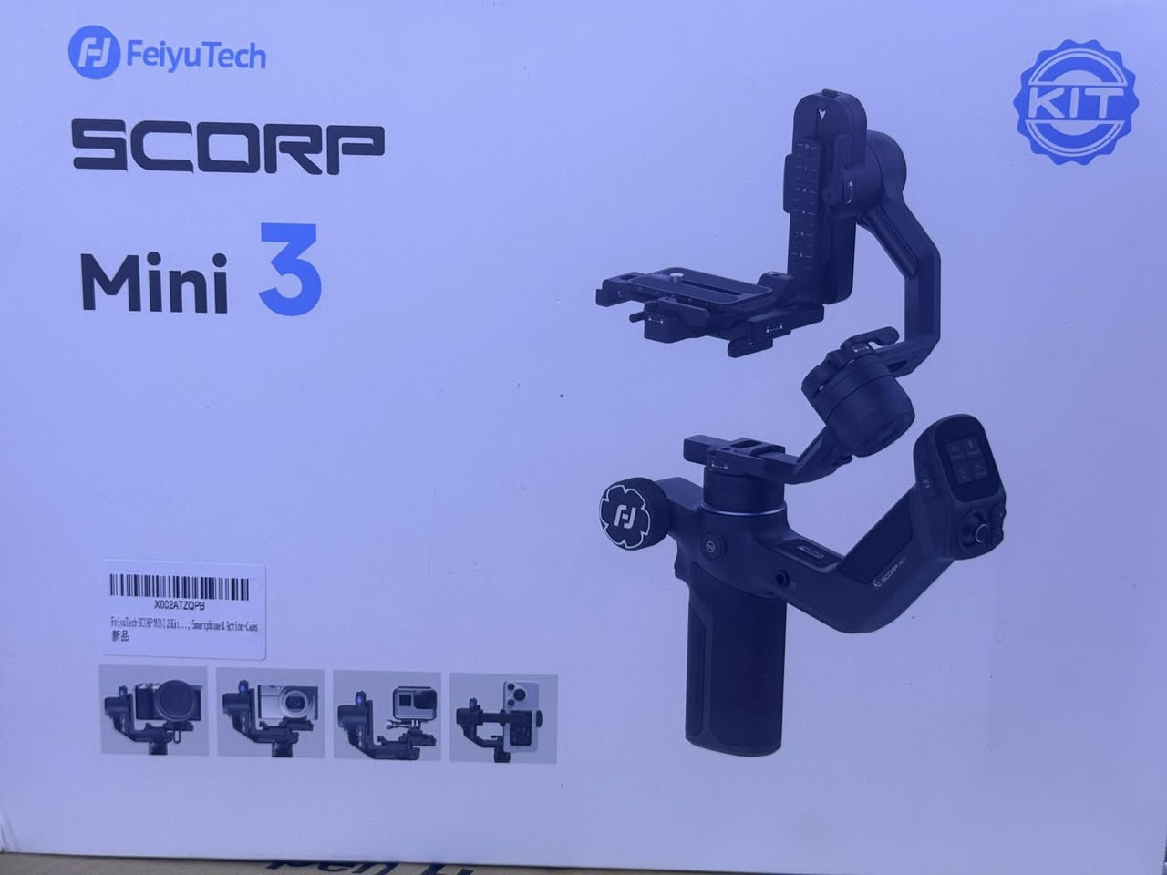 FeiyuTech SCORP Mini 3 Kit، هو مثبت جيمبال (Gimbal) ثلاثي المحاور مصمم للهواتف الذكية وكاميرات الحركة والكاميرات عديمة المرآة. 
التقنية وميزات الذكاء الاصطناعي: يتميز بوحدة تتبع بالذكاء الاصطناعي مدمجة (AI Tracking 4.0) تتيح تتبع الأهداف بحركات بسيطة دون الحاجة إلى تطبيق خارجي، وتصل مسافة التتبع إلى 18 متراً. 
تصميم مريح وشاشة: يأتي بمقبض مريح لتصوير الزوايا المنخفضة والعالية، وشاشة لمس عالية الدقة بحجم 1.3 بوصة لإعدادات سريعة وسهلة. 
التوافق والتبريد: يدعم حمولة تصل إلى 2 كجم، ويحتوي على مروحة تبريد مدمجة لمنع ارتفاع درجة حرارة الهاتف الذكي أثناء التصوير لفترات طويلة. 
البطارية والتحكم: توفر البطارية وقت تشغيل يصل إلى 14 ساعة، ويحتوي على عجلة تحكم سحرية للتحكم الدقيق في دوران المحاور والزووم.  

السعر مع التوصيل.  ٢٣٠ الف


**إذا كنت صاحب هذا الإعلان وتريد حذفه لأي سبب، رجاءا أرسل رسالة إلى الدعم الفني**