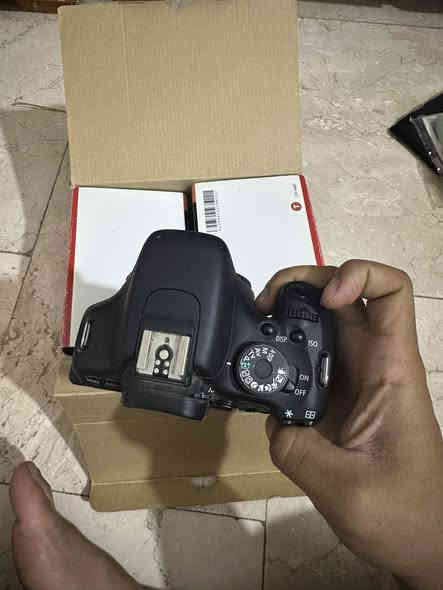 مكلف بالنشر 
كاميرا كانون 600D
النسخة الكورية استيراد خاص 
النظافه كدامك واستخدام شخصي 
للتواصل خاص او واتساب ***********
