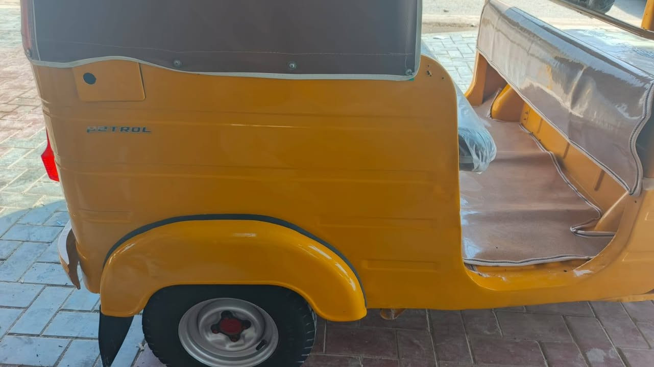 تكتك للبيع موديل 19 بشهر 12 بنهايته اوراق البغدادي 

تكتك مكفولة من ضربة مصبوغة عام جمالية دراجة خت زيرو جاهزة للخير 

مكاني كربلاء ***********
