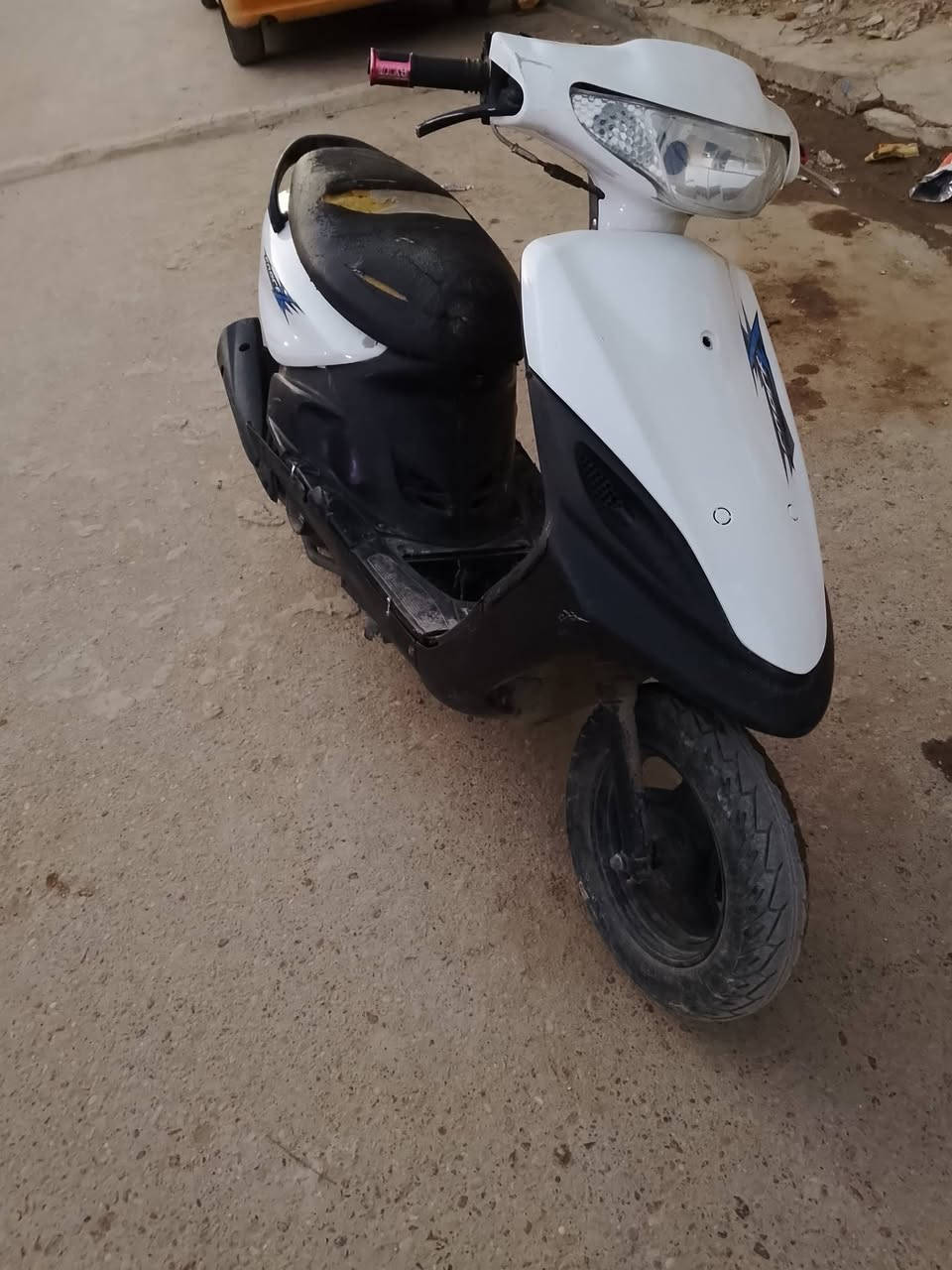 سلام عليكم دراجه ماكس قجمه البيع كوم حديد سعرا 300
***********
