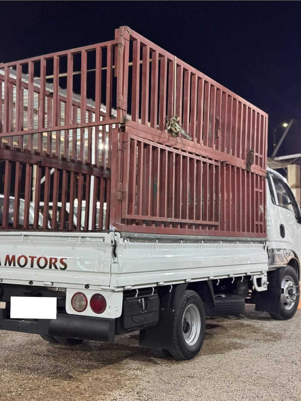 بسم الله ماشاء الله
معرض الاصدقاء المركزي
لتجارة السيارات الحديثة 

كيا فحل 
2012
رقم انبار  
مكفوله 
تحويل مباشر 
السعر 120وبيها مجال  

للاستفسار الاتصال على الأرقام التالية 
***********
