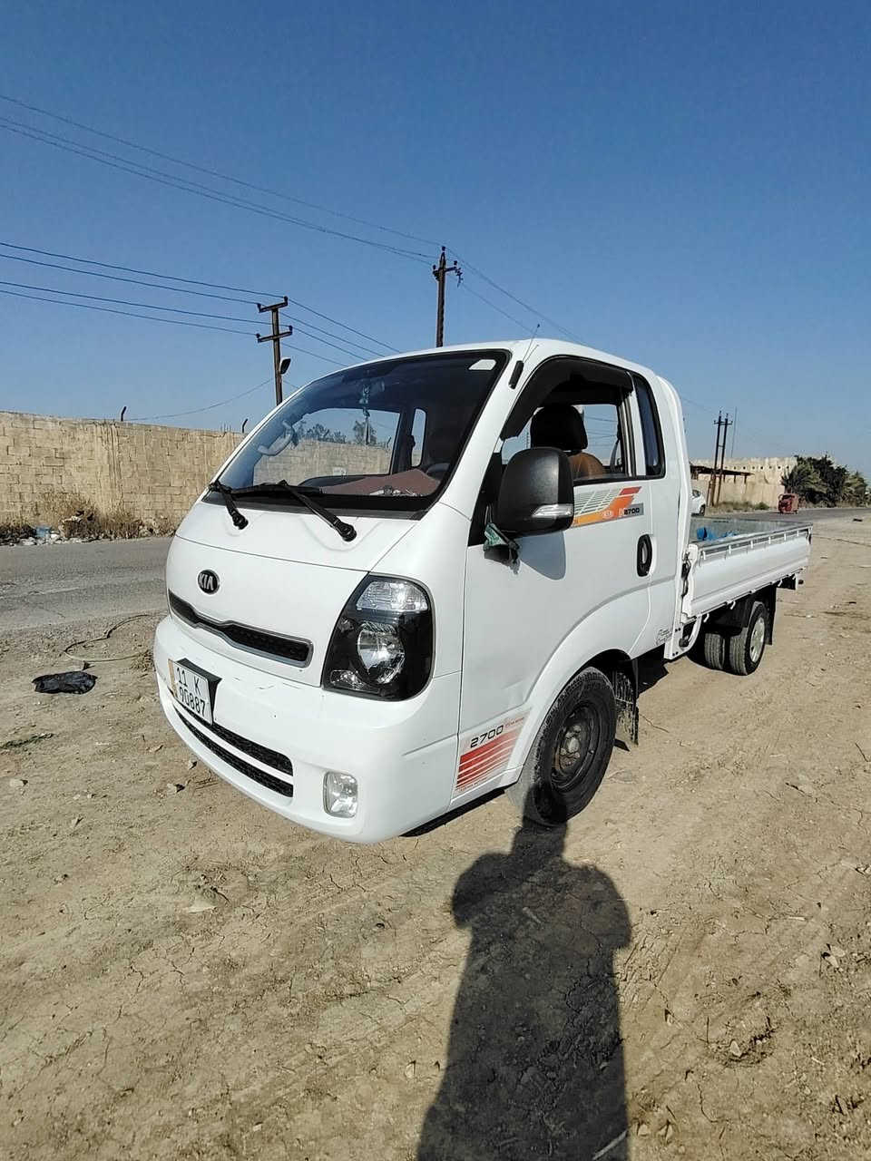 السلام عليكم كيا بنجو موديل 2018 مقفوله من الصبغ والتبديل السياره جاهزه وخير  خير من الله جير مكينه حداديه تخم تاير تبريد ثلج كله جديد رقم بغداد سنويه لل 27 تحويل ثاني يوم مكاني بغداد علوه الرشيد السعر 122        ***********
