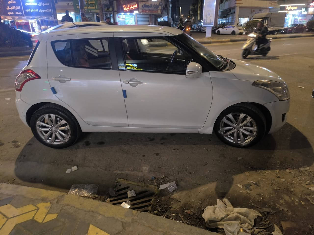 السلام عليكم
سازوكي سويفت ياباني ٢٠١٤ 
بصمه ابواب وتشغيل 
شاشه جبيره 
كير محرك صدر تبريد جاهزه 
بيها مكانات صبغ 
رقم اربيل جديد شرط تحويل 

مكانها بغداد 

السعر ٦٩ بيها مجال بسيط 

للاتصال ***********

غير متواجد على نت
