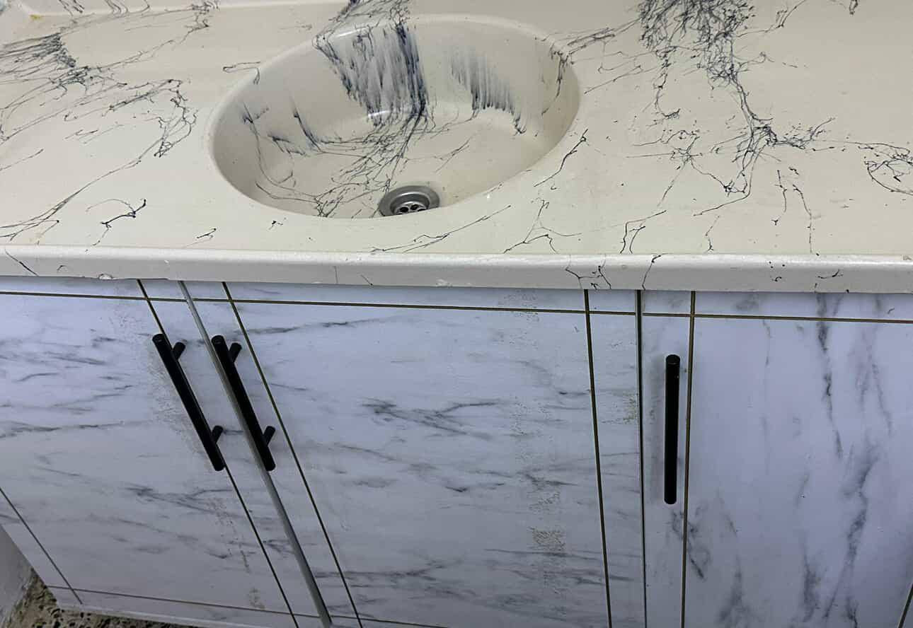 كاونتر مطبخ نظيف
خشب مترو ونص
السنك متر و٢٠ 
ابيعه ١٥٠


**إذا كنت صاحب هذا الإعلان وتريد حذفه لأي سبب، رجاءا أرسل رسالة إلى الدعم الفني**