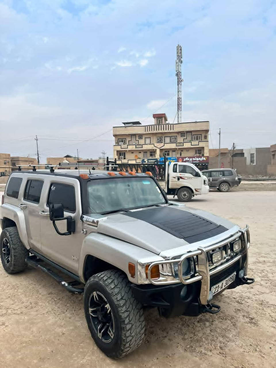 السلام عليكم 
ترهم قسط ماستر فقط!!!!!!! 
همر H3
2007
5 سلندر 3/700
 مكفولة كلين تايتل
فول مواصفات
لو كير
رقم سليمانية دولي بأسمي 
سنوية لـ 29
السيارة خير من الله
كاعدة وحلوة
مكاني تكريت القادسية
لسيارة ترهم قسط وترهم نقط
*********** تكريت, صلاح الدين
