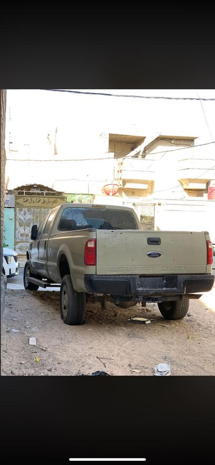 فورد F350 
ادوات ادوات ادوات 
السياره شغاله 
السعر ٤٥ وبيها مجال
مكانها بصره
***********
