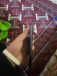 ايفون ١١ برو ماكس • ٢٥٦ • بطارية ٩٥