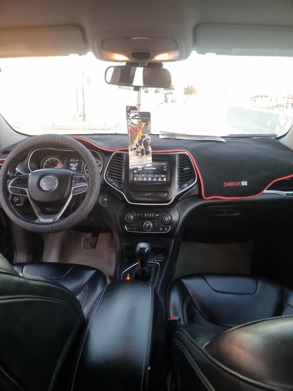 موديل 2019 
ماشيه114 كم
مكينة 4 سلندر 2400
رقم انكيلزي  وسنويه بأسمي مجدده قبل شهر.
تبريد محرك گير  كله مكفول 
دواخل جلد اسود 
بصمة 
شاشة 
سايد بريك كهرباء 
كشن كهرباء صور حادث موجوده +صبغ بلجاملغ الخلفي صوب السايق 
 رقم الهاتف ***********
السعر 125 النجف, العراق
