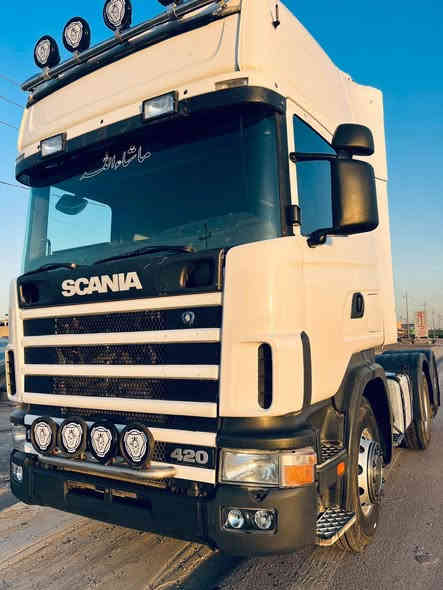 سكانيا سحال تك بلادي
2002
محرك 6 انجكتر 
كير 900 3/3 رتايتر 
تخم تاير
كفاله عامه بلاديه
بدون ارقام 
السعر 120 وا بيه مجال 
العنوان بغداد
‏‪***********‬‏
