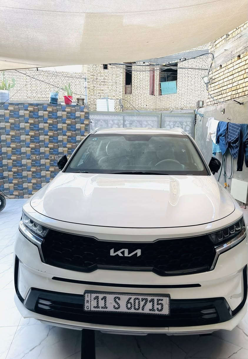 كيا سورنتو 2023 خليجي ( الزيرو )
استلام الشركه الدوليه ماشيه 49 الف عل شرط بعدهه بنايلون الشركه المواصفات فول عده بنرامه 
( السياره مكفوله كفاله عامة )

داخل كريمي 
دبل كشن كهرباء 
كير ماوس 
سايد بريك بصمه 
فول تحكم استيرن 
شاحن واير ليس 
شفتات كير بل استيرن 
لايت عدسات 
بكلايت لد 
دواخل نشره 
ويل 19 
محرك 6 سلندر 
7 راكب 
3 قطع تبريد 
بصمه تشغيل 
تشغيل عن بعد 
حساس امامي خلفي 
شاشه اصليه
جي بي اس بلادي 

مكان السياره ناصرية
السعر 307 وبيهه مجال بسيط
رقم بغداد دولي بسمي
رقمي  ***********
