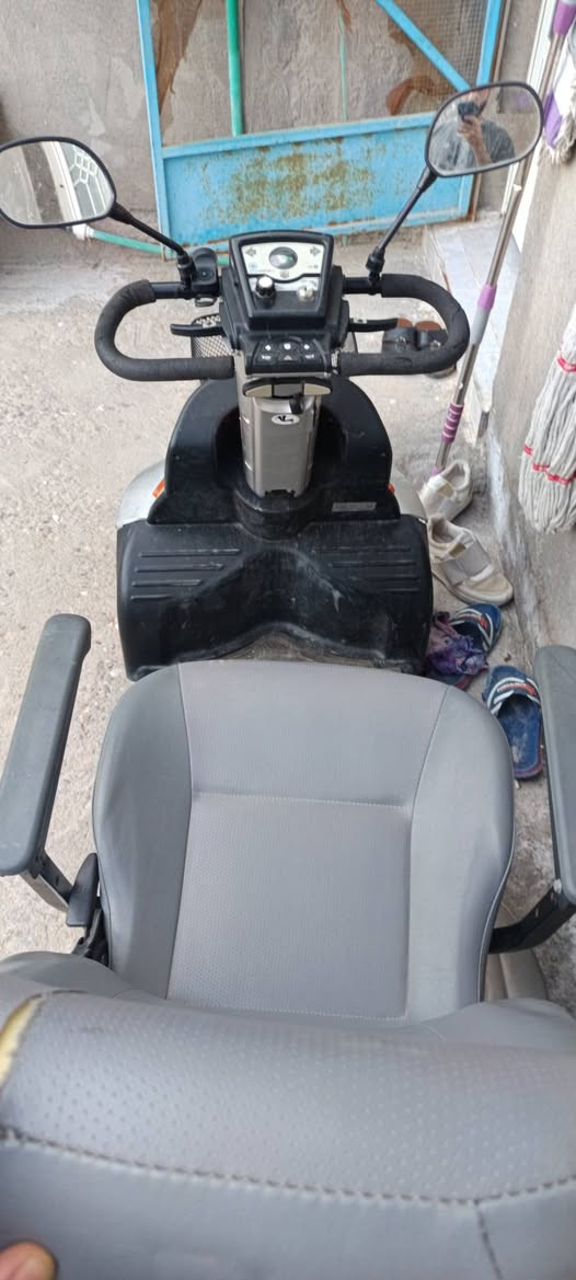 للبيع للتواصل ***********
