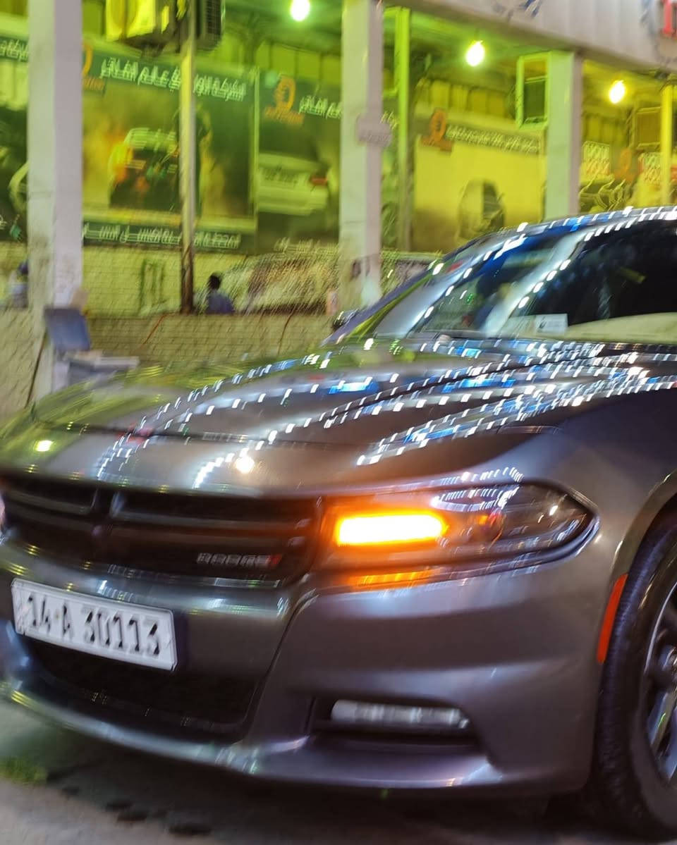 السلام عليكم شارجر مديل ١٨ اصل رقم بصره بسمي سياره جاهزه وارد أمريكي فقط الباب وره سائق مبدل شرط اصلي مكينه كير اكسل تخم تاير كله جديد وكفاله قطرة معجون وصبغ مابيه شرط بس بارد قليل كلش سعر 195 رقم الهاتف *********** مكان سياره بصره
