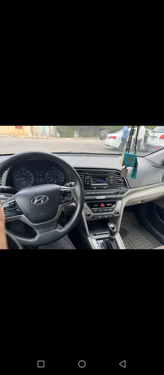 2017
وارد امريكي
ماشي    104 الف
ضررامريكا جنطه+جاملغ
بالعراق ضرر جنطه+دعاميه خلف
ايرباك سليم***********
