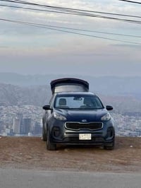 سبورتج 2018 امريكي  الحادث موجود بالصور حالياً   الصبغ نصف الصندوق فقط...