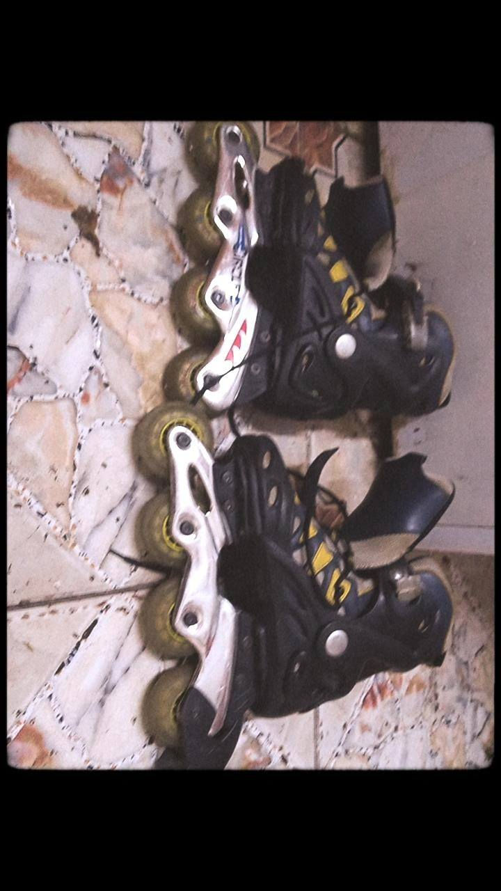 سلام عليكم شباب عندي حذاء سكيت البيع السعر 20وبي مجال الحذاء جديد هستوه ماخذه 25الف واريد ابيعه العنوان البصره قرب كازينو البنان يم بيت ابو تحسين القناص الصالحي اتصال علا رقم  *********** بس وتساب بي
