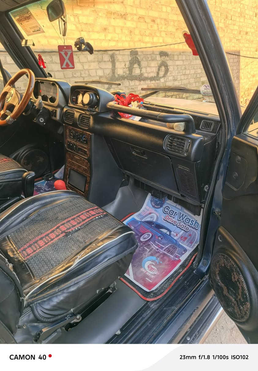 من رخصة الادمن           كالوبر 2000 أربيل صاحب السيارة إلي باسمه يسكن بغداد مكفولة محرك كير اوتو محرك بلاد السعر 62 ***********
