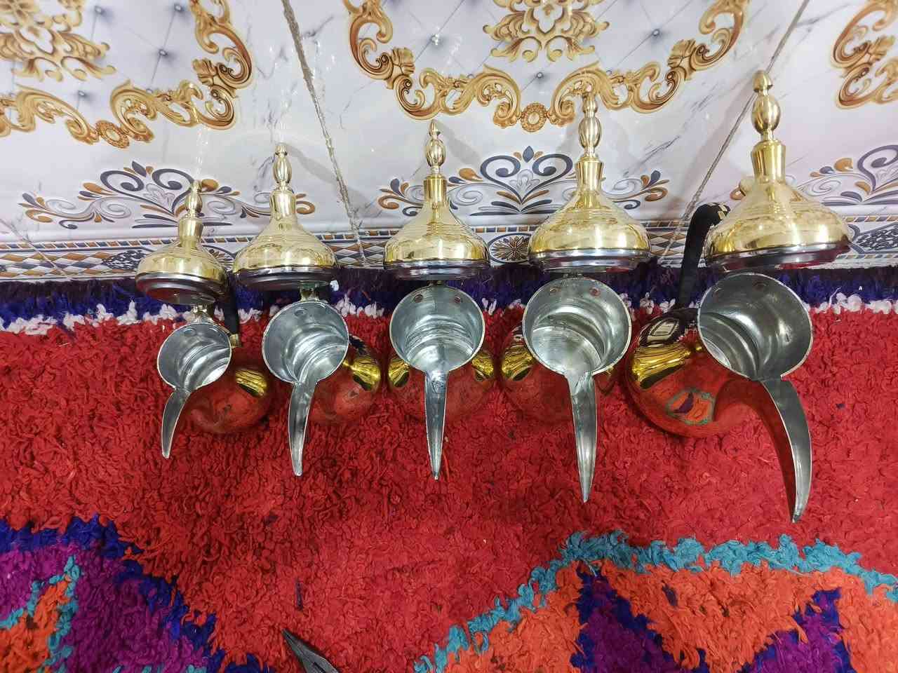 سيت دلال رسلان للبيع نحاس قياس 29 27 25 23 21 للستفسار اتصل *********** يوجد توصيل
