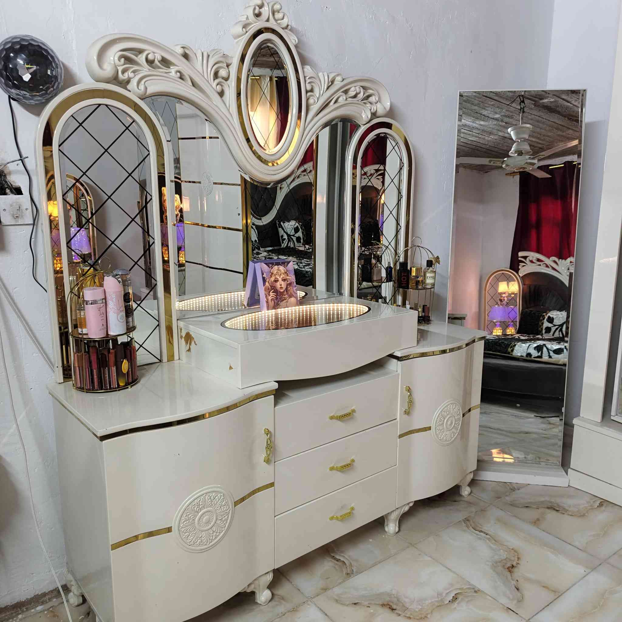 غرفه تركي للبيع *********** مكان سامراء
