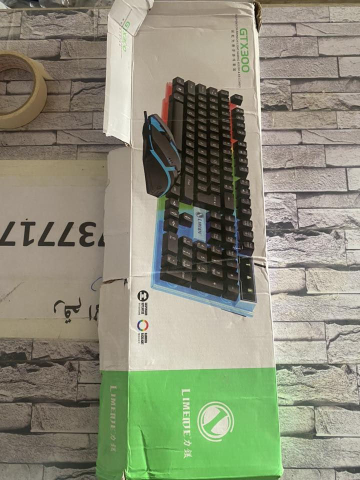 ١٠ الف


**إذا كنت صاحب هذا الإعلان وتريد حذفه لأي سبب، رجاءا أرسل رسالة إلى الدعم الفني**