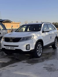 سورنتو 2015  خليجي  مشروع وطني  السياره فول موصفات عدا البنروما  حساسا...