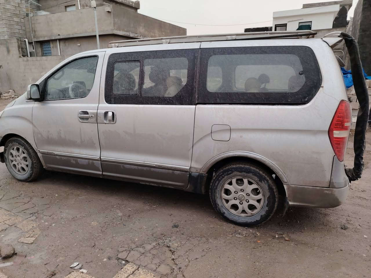 السلام عليكم ستاركس موديل 2009رقم كركوك بسمي مشروع وطني لل28 محرك بي بخار تخم تاير جديد بدون صبغ فقط اماكن بارد السعر 130 مكاني كركوك للاستفسار الاتصال على الرقم ***********واتساب
***********
