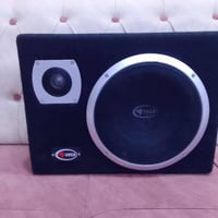 مضخم • حجم جبير • اقل من شهر