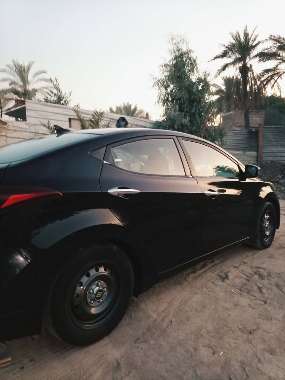 سلام عليكم سياره النتره موديل 15 وارد امريكي محركهه 1800 دوش شرط لا تبخر ولا تنقص رقمهه كربلاء تبريد حداديه سياره جاهزه مال جناي بيه صفحه صبغ لا تبديل ولا معجون مكاني كربلاء طويريج السعر 95 وبيه مجال هاذه رقمي ***********
