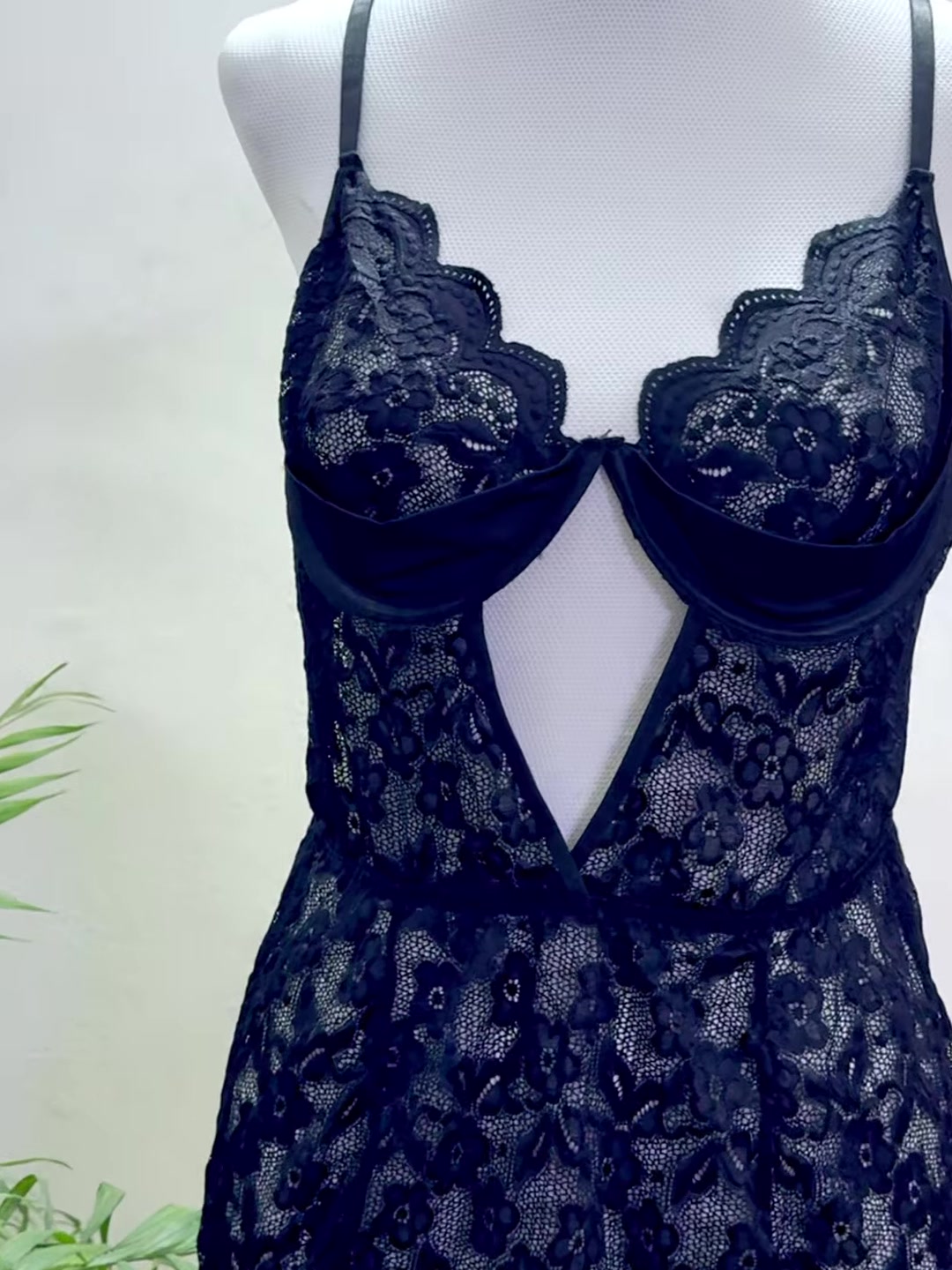 لانجري اسود 
قياس 2xL 
السعر 6.000


**إذا كنت صاحب هذا الإعلان وتريد حذفه لأي سبب، رجاءا أرسل رسالة إلى الدعم الفني**