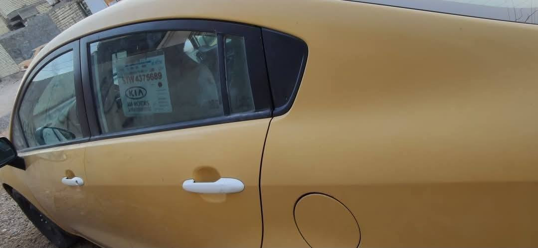 السلام عليكم كيا ريو للبيع وارد أمريكي 
2015 رقم السياره بغداد  السعر 80
تخم تاير جديد تبريد ثلج
حداديه جديده امامي خلفي
العنوان بغداد العبيدي الراسه شارع 20
***********
