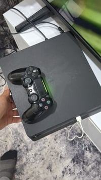 بلايستيشن 4 • نضافة فول • حساب PES 2026