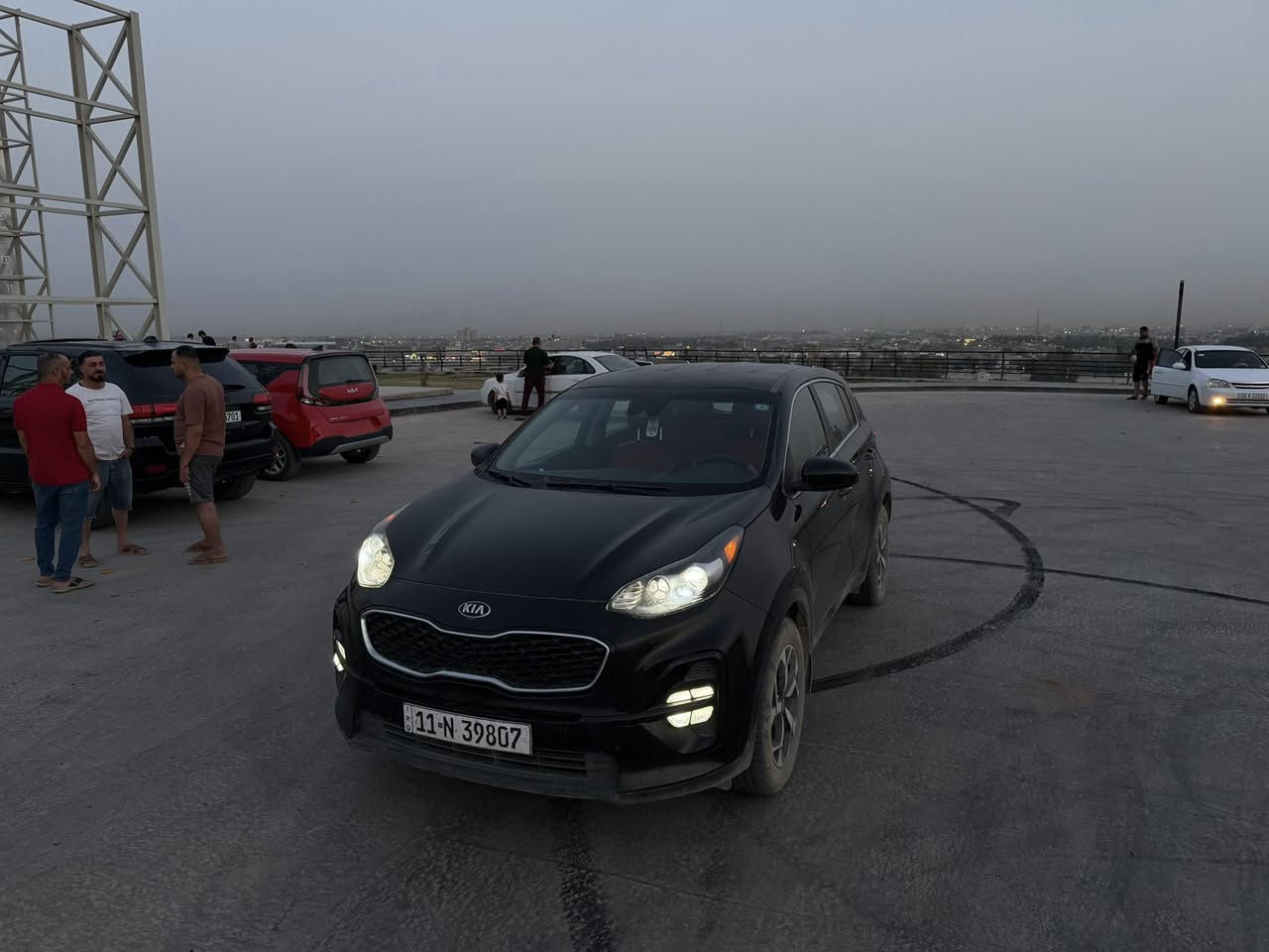 سبورتج 2022
ضربتها طخة بسيطة بالجنطة
ايرباك سليم 
ماشية 77 الف نظيفة ومابيها اي نقص
السعر175 وبيها مجال بسيط
للاستفسار***********
