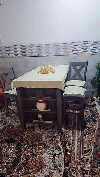 سلام عليكم 
ميز طعام فيتنامي خشب طبيعي
 السعر ٢٥٠ الف
للتواصل *********** Åtorp, T
