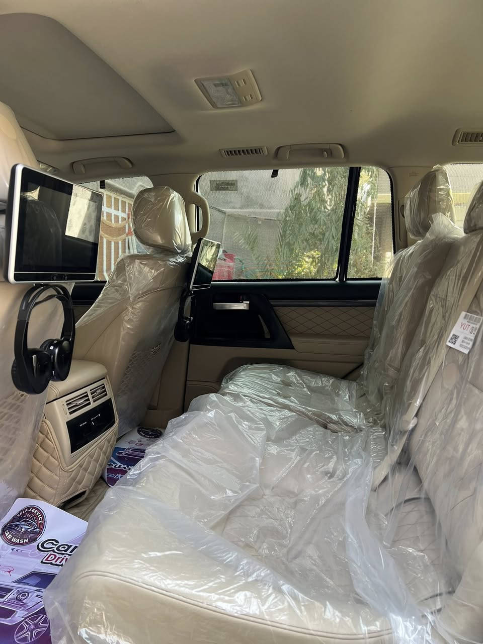 الوصف
السلام عليكم

لاندكروز 2020 V8 كراند تورنك

كفالة عامة ماشية 44 الف حقيقي شرط الفحص

مغلفة بالكامل ppf وحته الجامة الامامي مغلفة درع حماية

الصيانة وتبديل الدهن كلة يم شركة ساز

المواصفات والنضافة واضحة بالصور

السعر 630 ورقة وبيها مجال

مكان السيارة بالبصرة للاستفسار
***********
