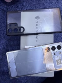 ريد ماجك 10 برو ذ 512 نضافه 100/100  السعر 800  07750777705