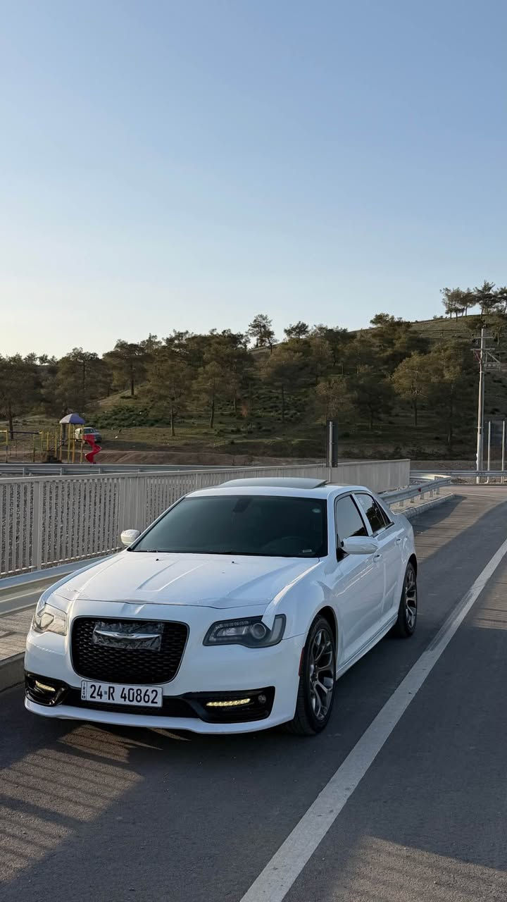 کرایسلەر ئۆباما ٢٠١٧ بێ سبوخ کلین شەریکە هارلم ٦٨هەزار مایل رۆیشتیە هەموو شتەک بە شەرت سەیارەکە ئی بن خۆمە بێ مەسروفە سەیارەکە لەحیە شۆرە فول فول مواصفات سەماعە بیتسە شاشە گەورە کوشن هیتەر سوکان هیتەر ٢جێ پیدیئاڕی هەیە 
سیارە کفال عام بدون صبغ فول فول ٦٨الف میل ماشی سماعات بیتس بچم کبیر بیها اثنین پدر کشنات هیتر ستیرن هیتر مواصفات S ستە سلندر مابی ای مصروف کل بشرط
 📞:0750 492 9156
                                                                       رقم واتساپ أربيل, العراق
