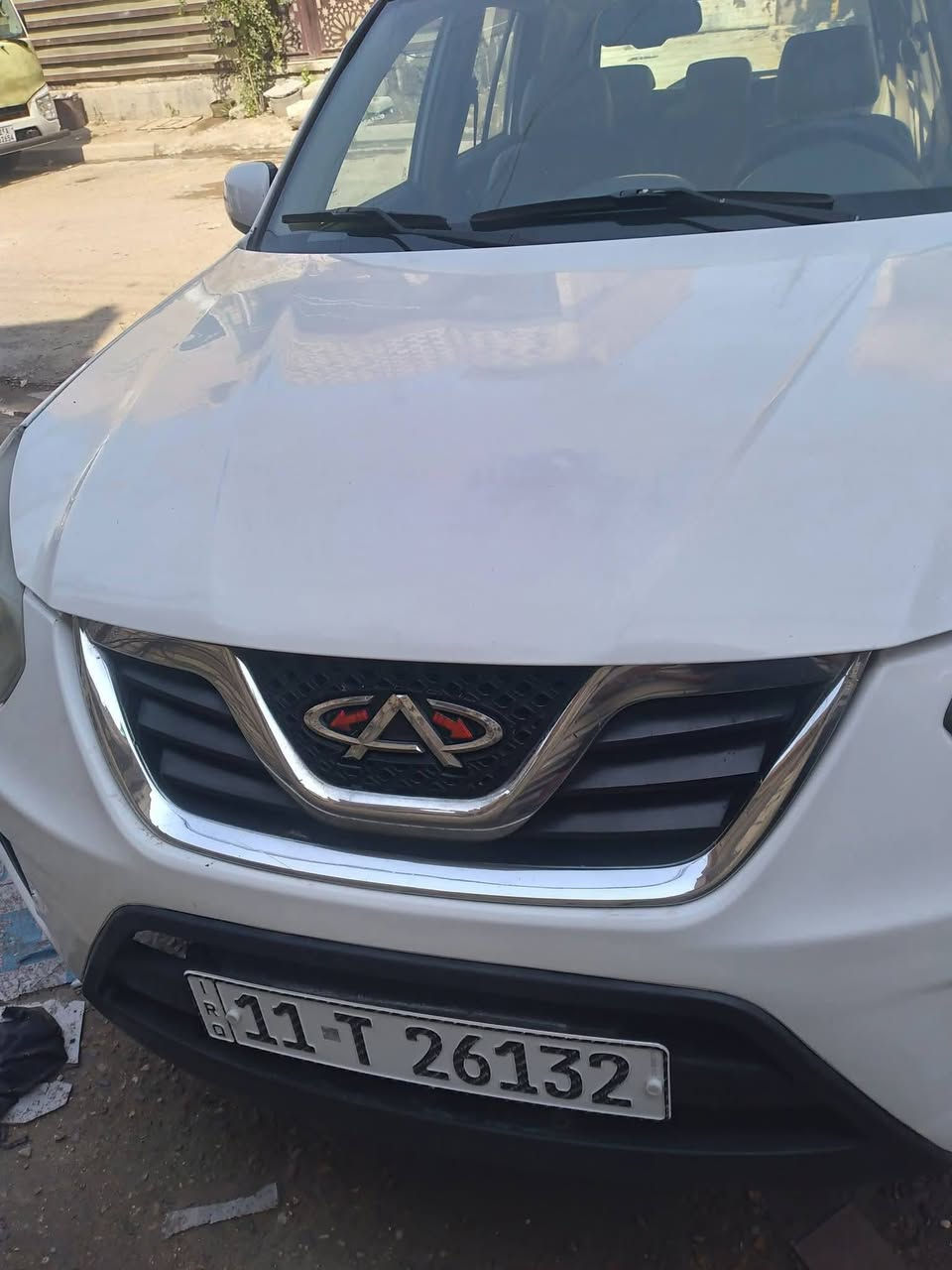 السلام عليكم عندي سيارة شيري تيكو موديل 2013 نظيفة وجاهزة مابية اي نقص فقط صبغ هلالات وجوة التريشة اخياس ومصلحة رقم انكليزي باسمي تحويل ثاني يوم معروضة ب 55 وبي مجال للاستفسار الاتصال على الرقم *********** ما متواجد على الفيس مكان السيارة بغداد
