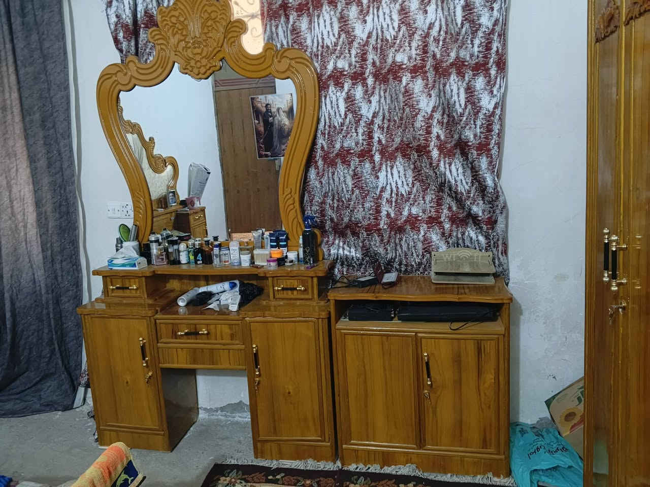 غرف نوم  عراقي تفصال صار اقل الشهر مستخدمة  خت الجديدة 
سعر مليون للتصال علا رقم الهاتف ***********
