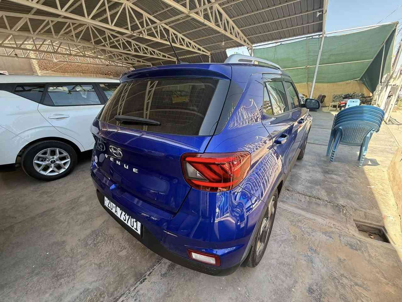 فينو موديل 2025 فول مواصفات فتحه صقف بصمه جلد شاشه جبيره كشن كهربائي الصبغ بنيد البلادي مالتها نفسه فقط بدون دواخل السعر 140 وبيها مجال تحويل مباشر ديالى بعقوبه ***********

