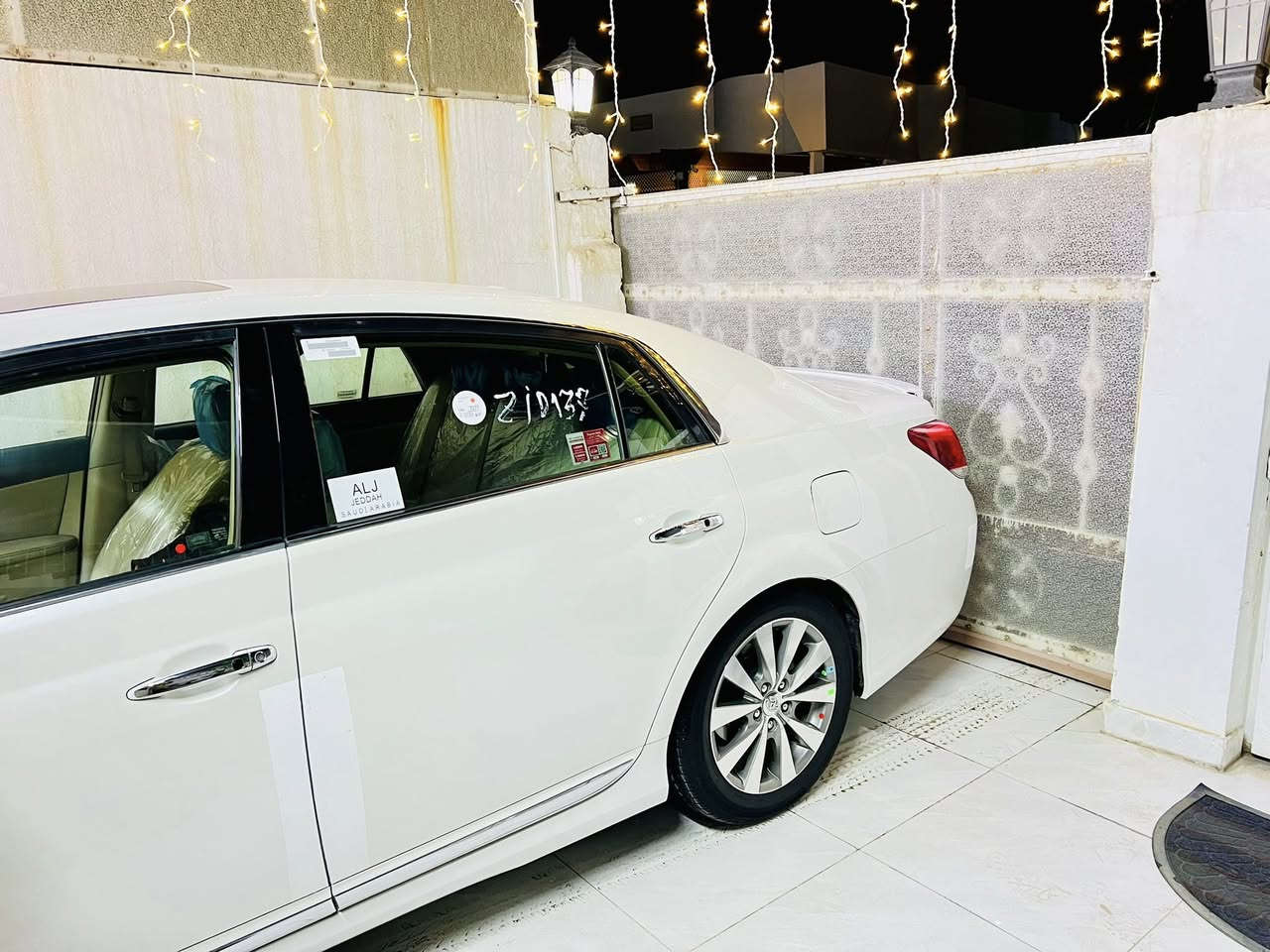 ‏أفالون خليجي موديل2011
‏ بها ‫ ‫ربع باب صبغ
‏ماشي 200 حقيقي
‏لمدة فول مواصفات
‏خمس بصمات
‏بشرط سبير منازل
‏شرطة التحويل
‏ محرك ما مفتوح
‏ ولا صوت ما أبي
‏السيارة كلش جديدة

(***********)
(***********)
